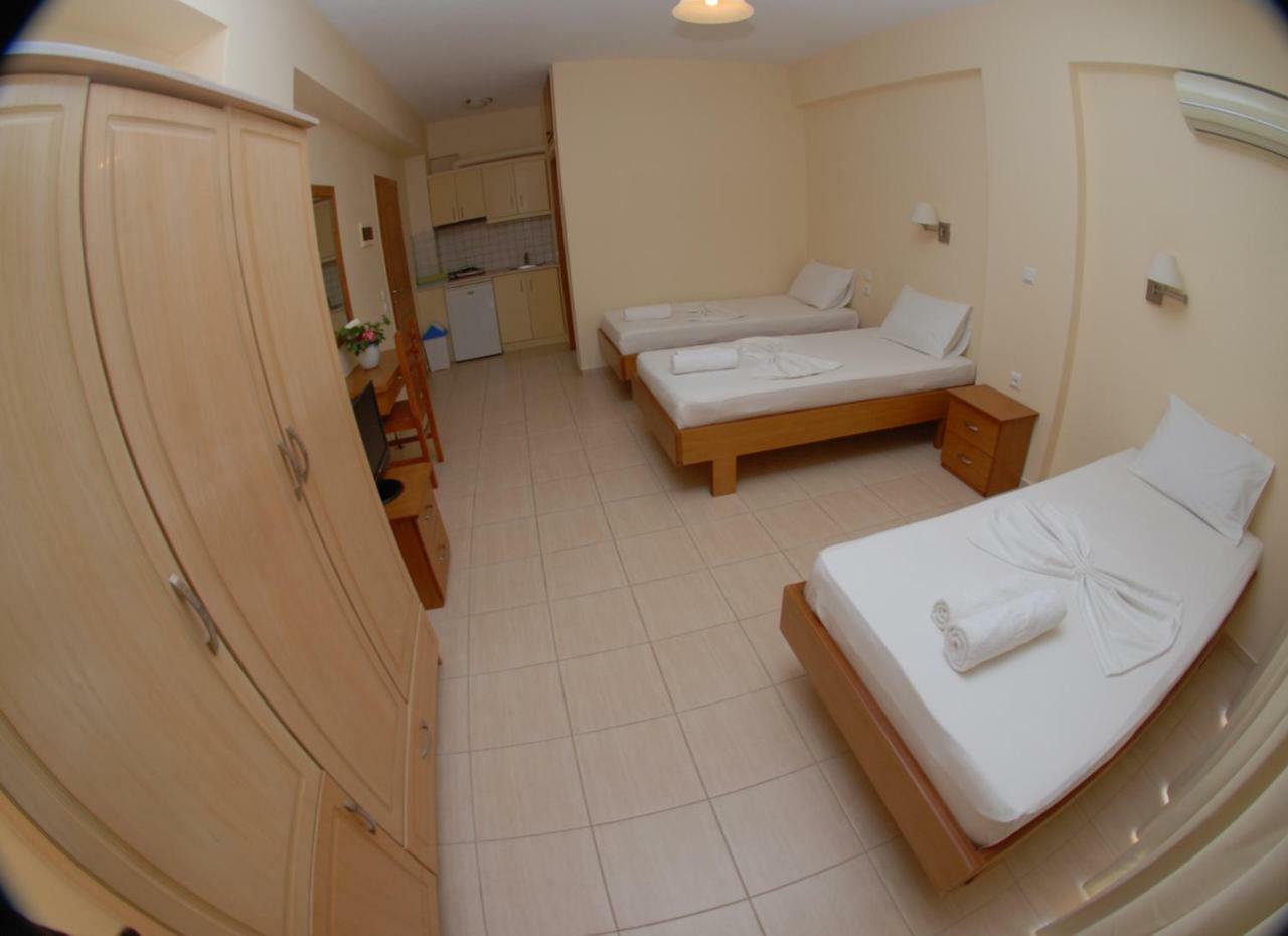 Nikos Hotel And Apartments Σαράντα Εξωτερικό φωτογραφία